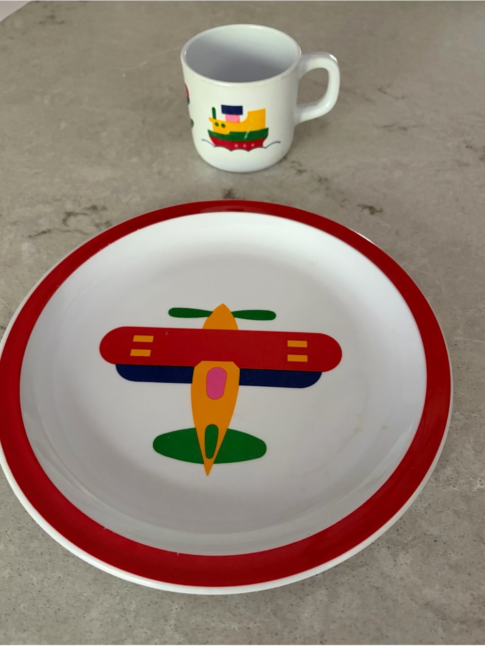 Kids Melamine Peco 1984 Plate and Cup Set with Red Trim and Airplane Motif